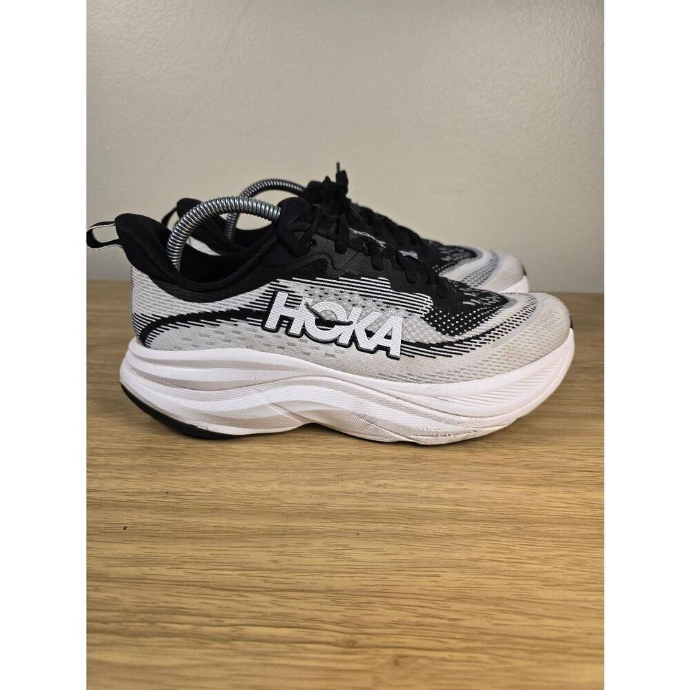 Hoka One One Skyflow Black White Women's Running Shoes Size 9B
